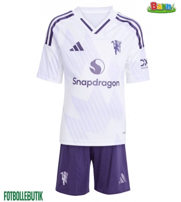 Manchester United Bortaställ Barn 2025-26 Kortärmad (+ Korta byxor)